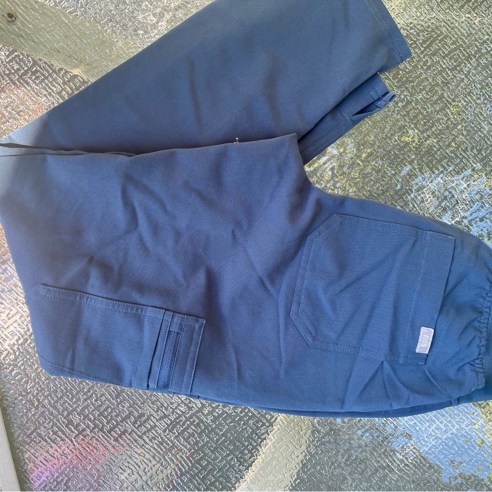 Figs blue jogger draw string scrub pants size xxsmall - Picture 3 of 6